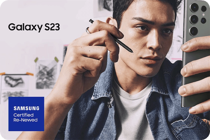 A man uses the S Pen to work on his Galaxy S23 CRN device