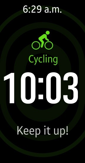Gear Fit2 tracking cycling with auto tracking mode and showing time and motivational message on display