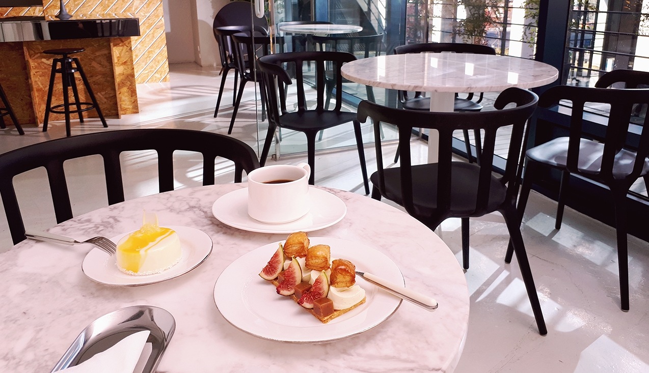 Image as shown taken with the Galaxy A5 (2017) using the maple filter.