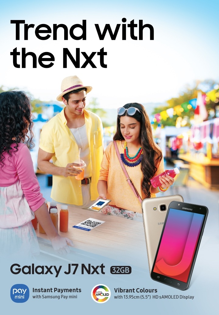 display of samsung j7 nxt