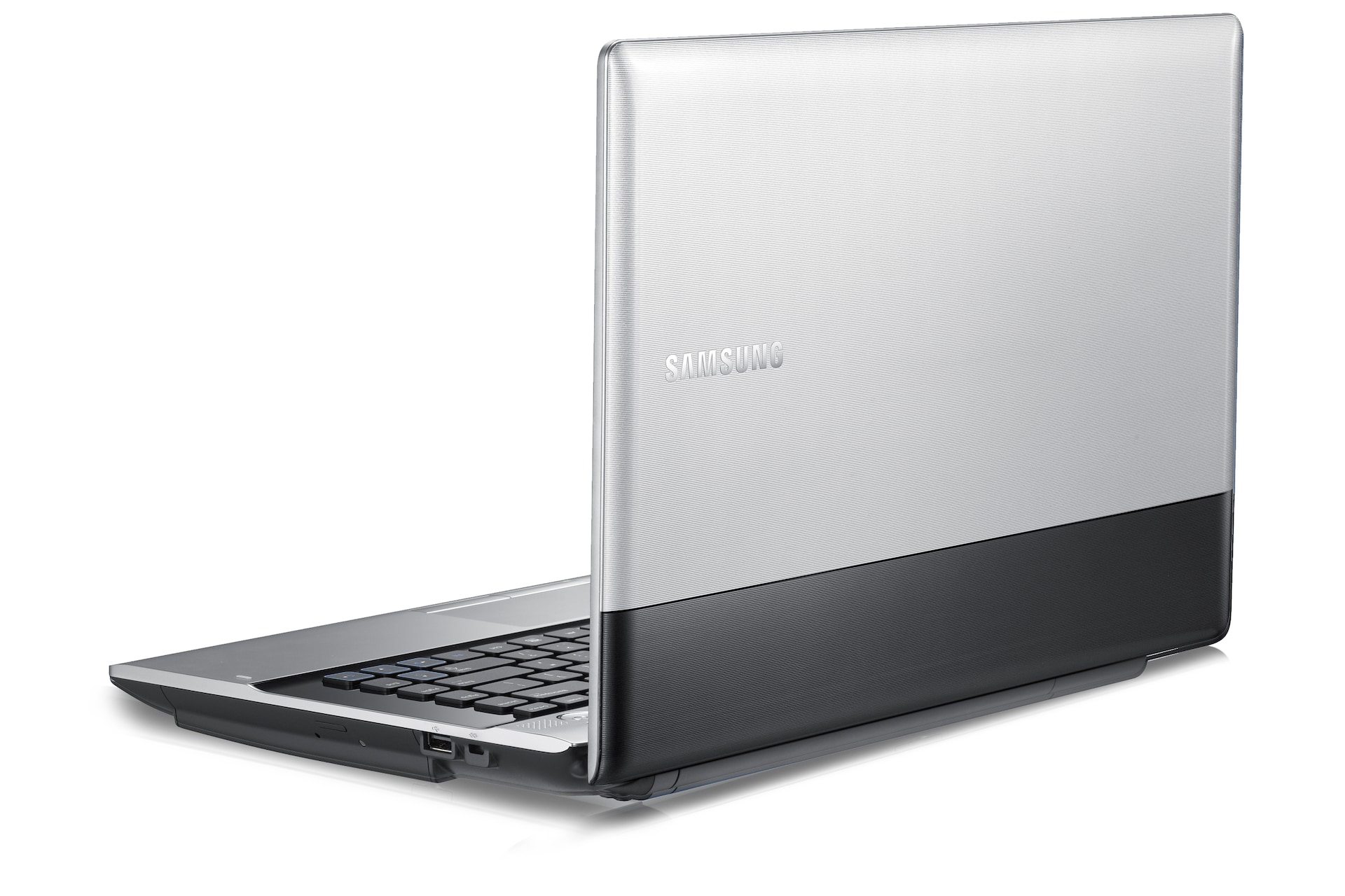 NP-RV413I 35 Dynamic Silver