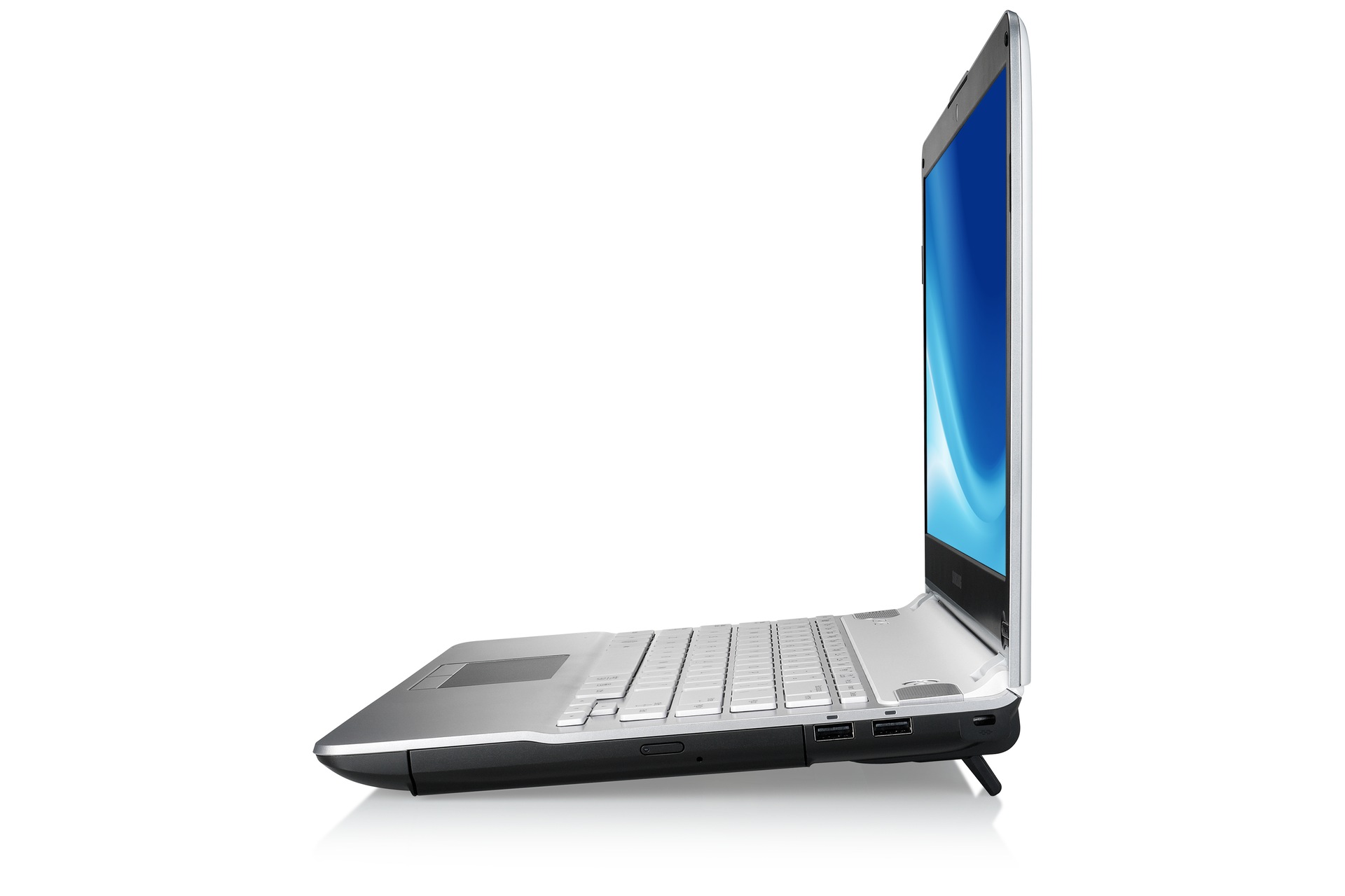 NP500P4C 63 Dynamic White