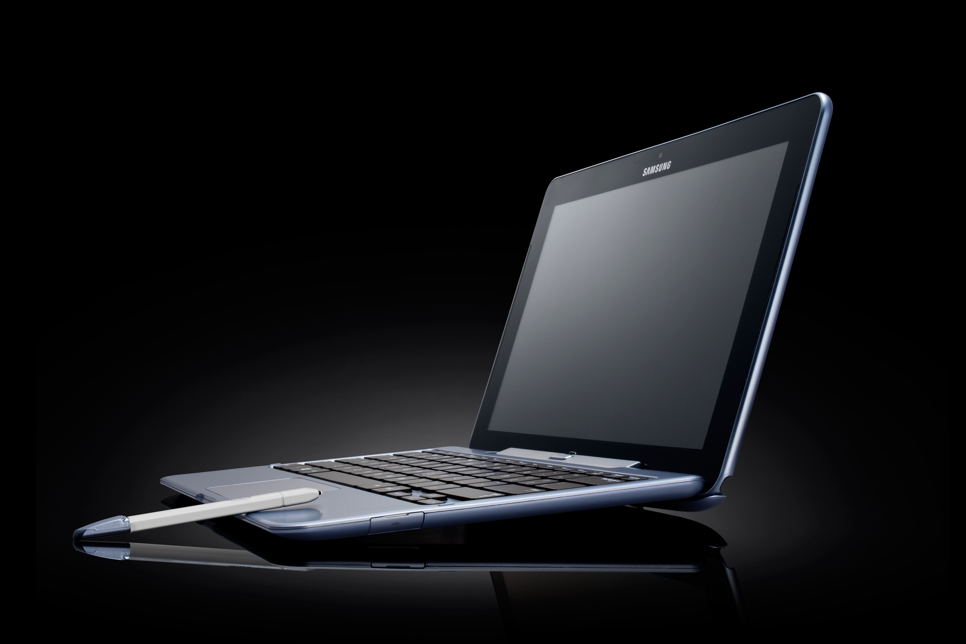 XE500T1C 95 Glamorous blue