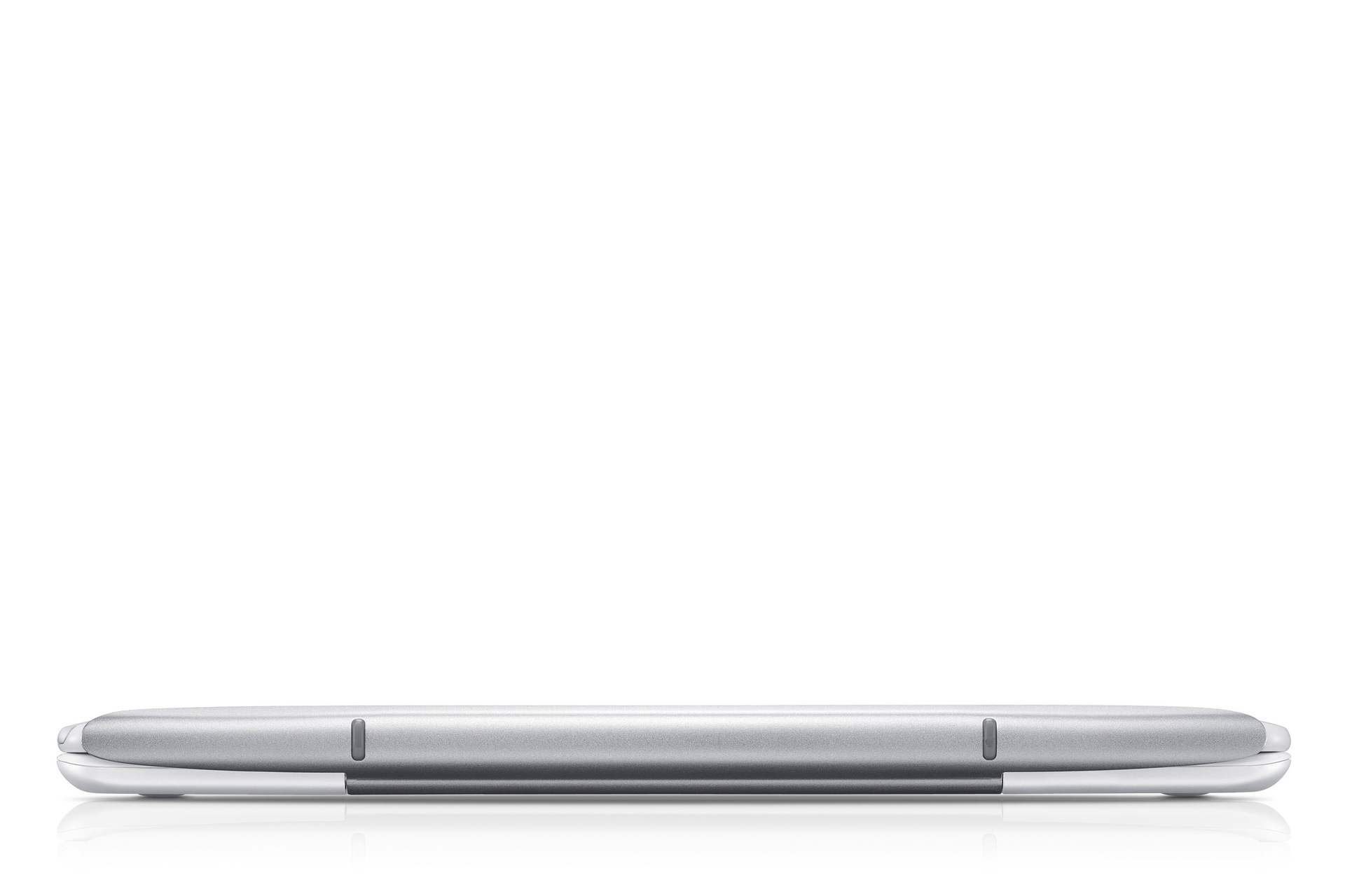 XE500T1C 67 Back White