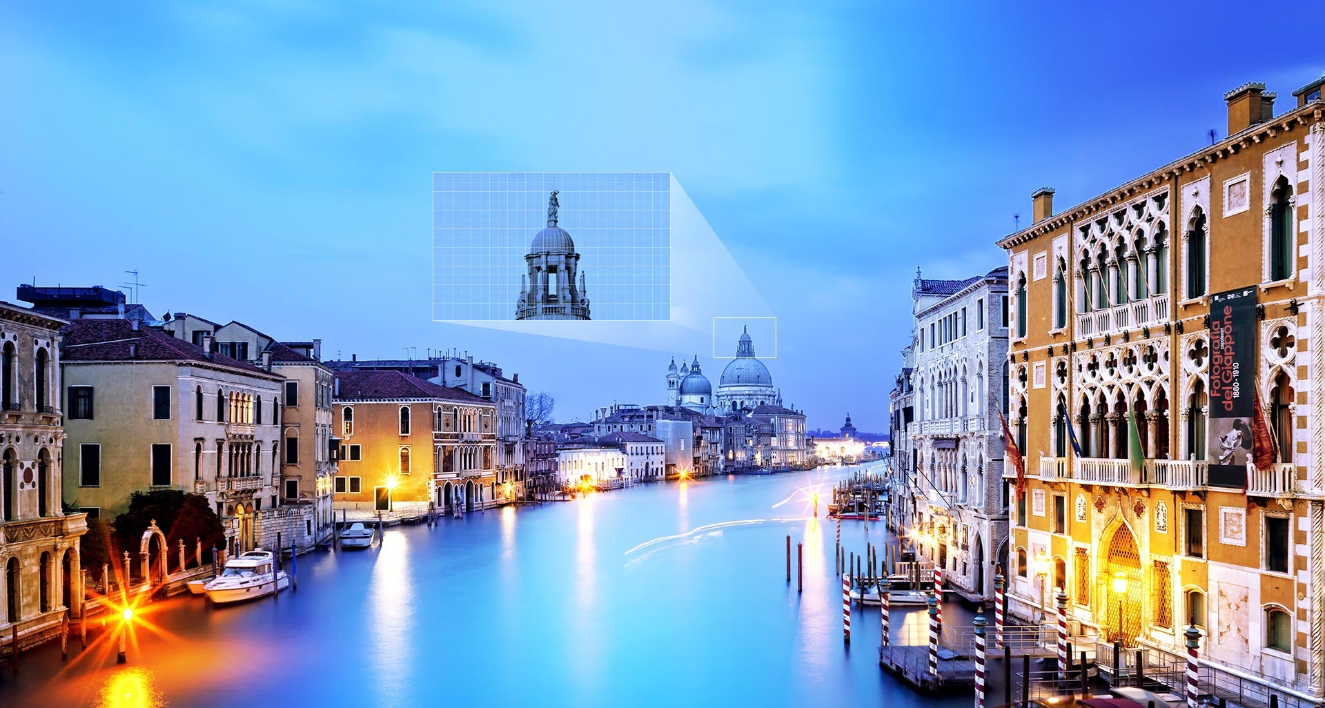 La technologie UHD Dimming offre des contrastes, des couleurs et un piqué optimisés pour la diffusion d'images réalistes. Plus sophistiquée que la technologie Micro Dimming existante, cette technologie procure une expérience visuelle inédite.