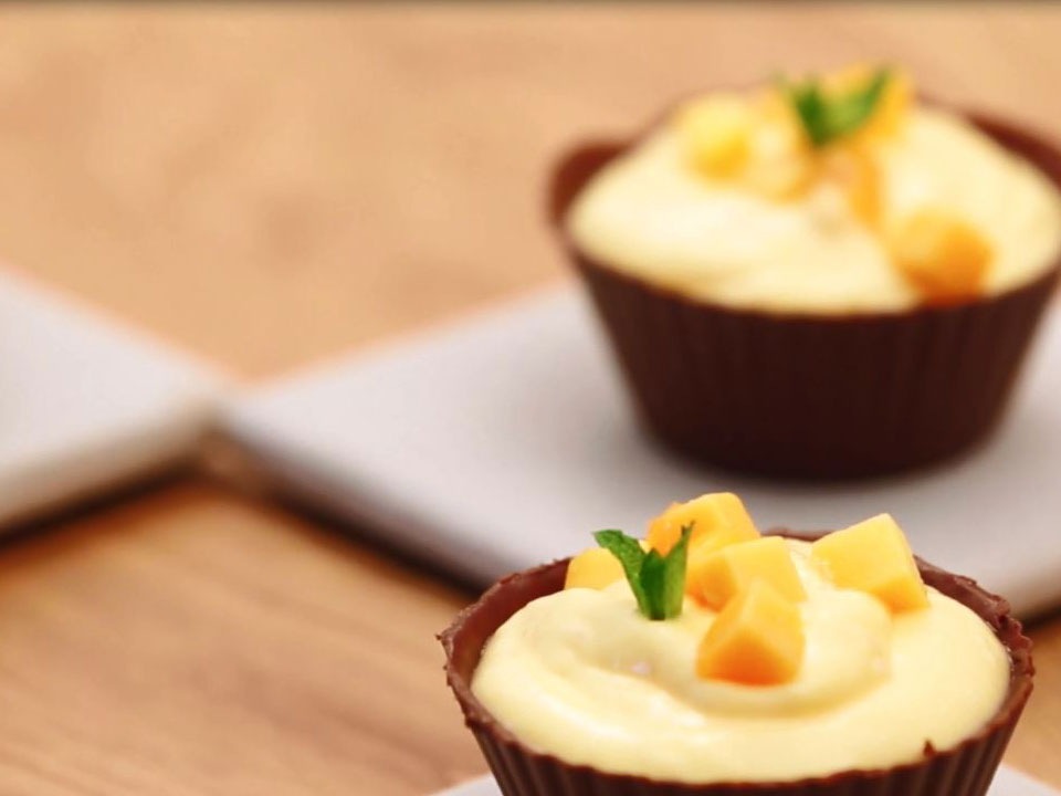Chocolate mango cups