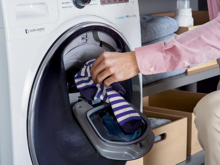 The mystery of the missing sock… case closed! Samsung Gulf