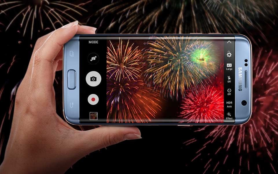 How to best capture fireworks using only your smartphone