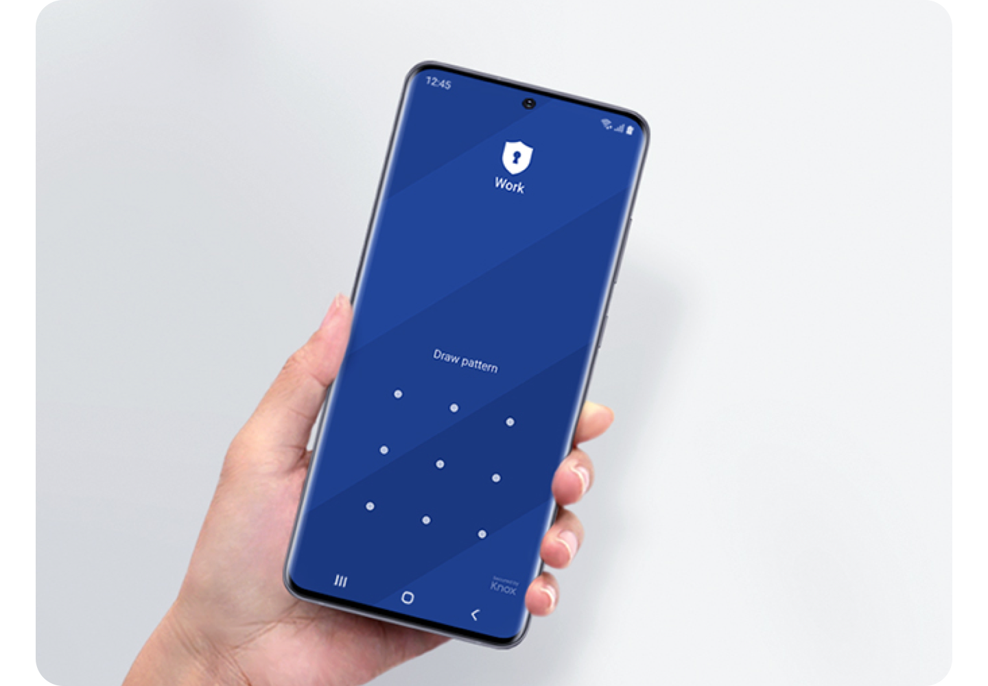 أمان هاتف يشتمل على منصة Samsung Knox ويُعد من بين الهواتف المحمولة المخصصة لأغراض العمل المؤسسي والمشتملة على الحماية البيومترية Samsung Pass