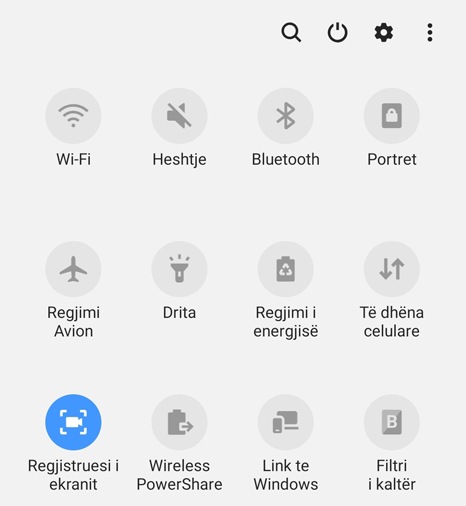 Pamje e panelit të konfigurimeve të shpejta, ku mund të shihet menyja për përzgjedhjen e funksionit të regjistruesit të ekranit