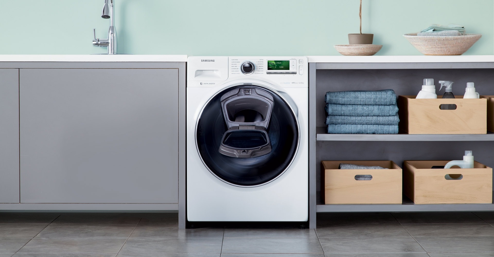 Freizeit und Komfort sind im Smart Home zuhause Freizeit und Komfort sind im Smart Home zuhause