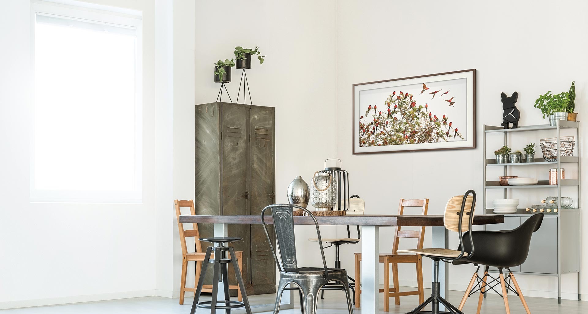Interview mit The Frame Designer Yves Behar: “Das Erlebnis steht im Vordergrund“ Interview mit The Frame Designer Yves Behar: “Das Erlebnis steht im Vordergrund“
