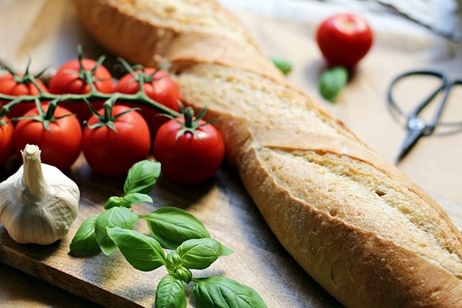 MIKROKUECHE ZUTATEN BRUSCHETTA