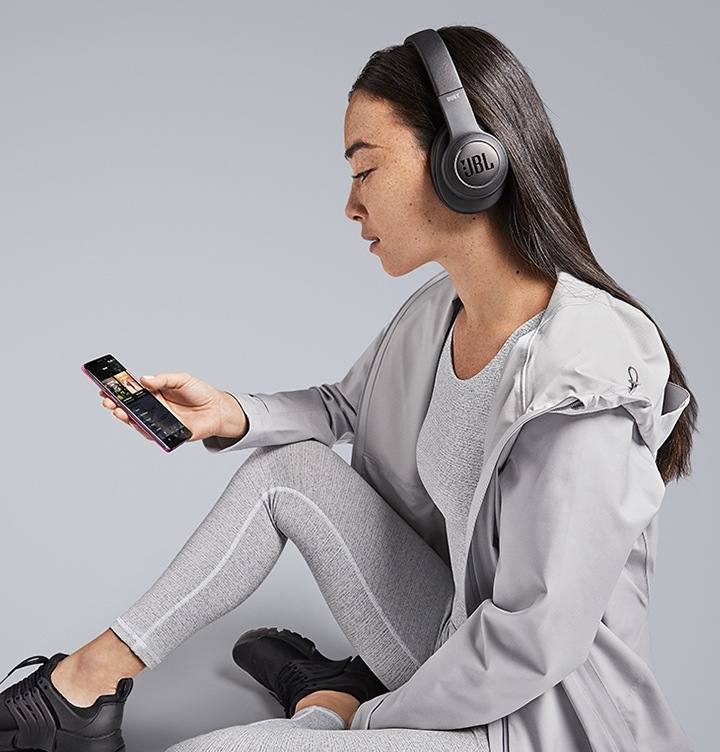 Bonus JBL Headphones