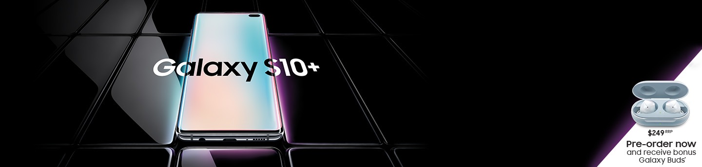 Several Galaxy S10 plus phones all laid flat and seen at an angle from the bottom. All are black except the one in the middle, which is shown with a prismatic white gradient onscreen with Galaxy S10 plus overlaid on top of it and the two phones on either side.