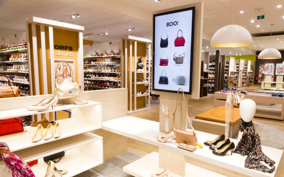 digital signage torfs digital signage torfs