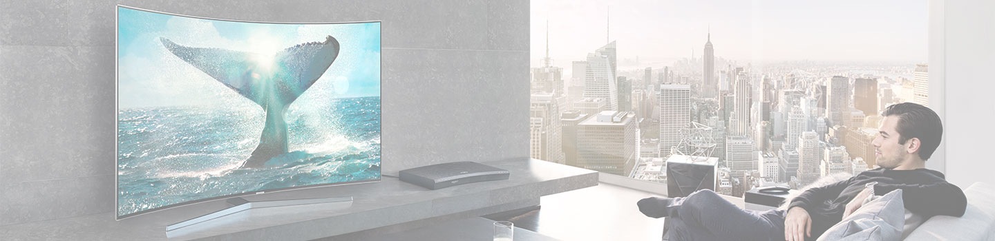 Samsung Curved Smart TV baleine