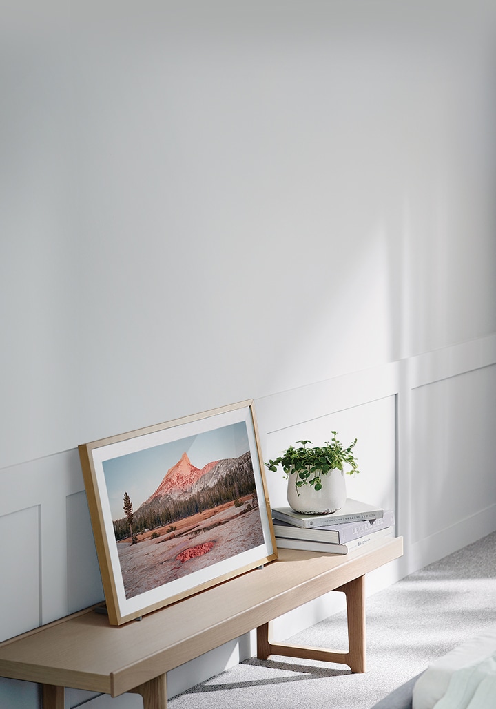 Samsung lance une nouvelle TV The Frame : la The Frame 32 pouces qui convient aussi aux petits espaces.