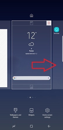 Плъзнете надясно, за да отворите Bixby страницата