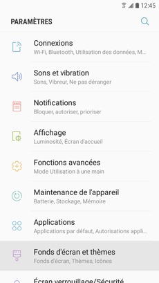 Galaxy J3 Prime : Télécharger et installer un thème (SM-J327W)