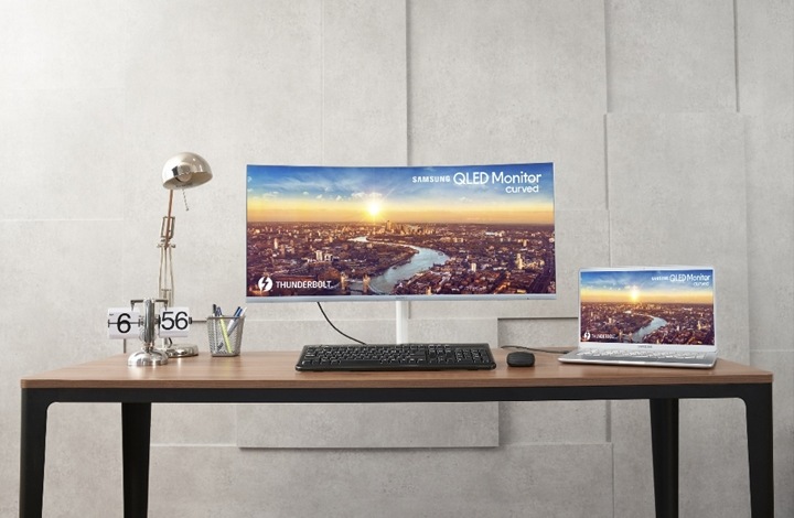 QLED Curved Monitor avec Thunderbolt 3 QLED Curved Monitor avec Thunderbolt 3