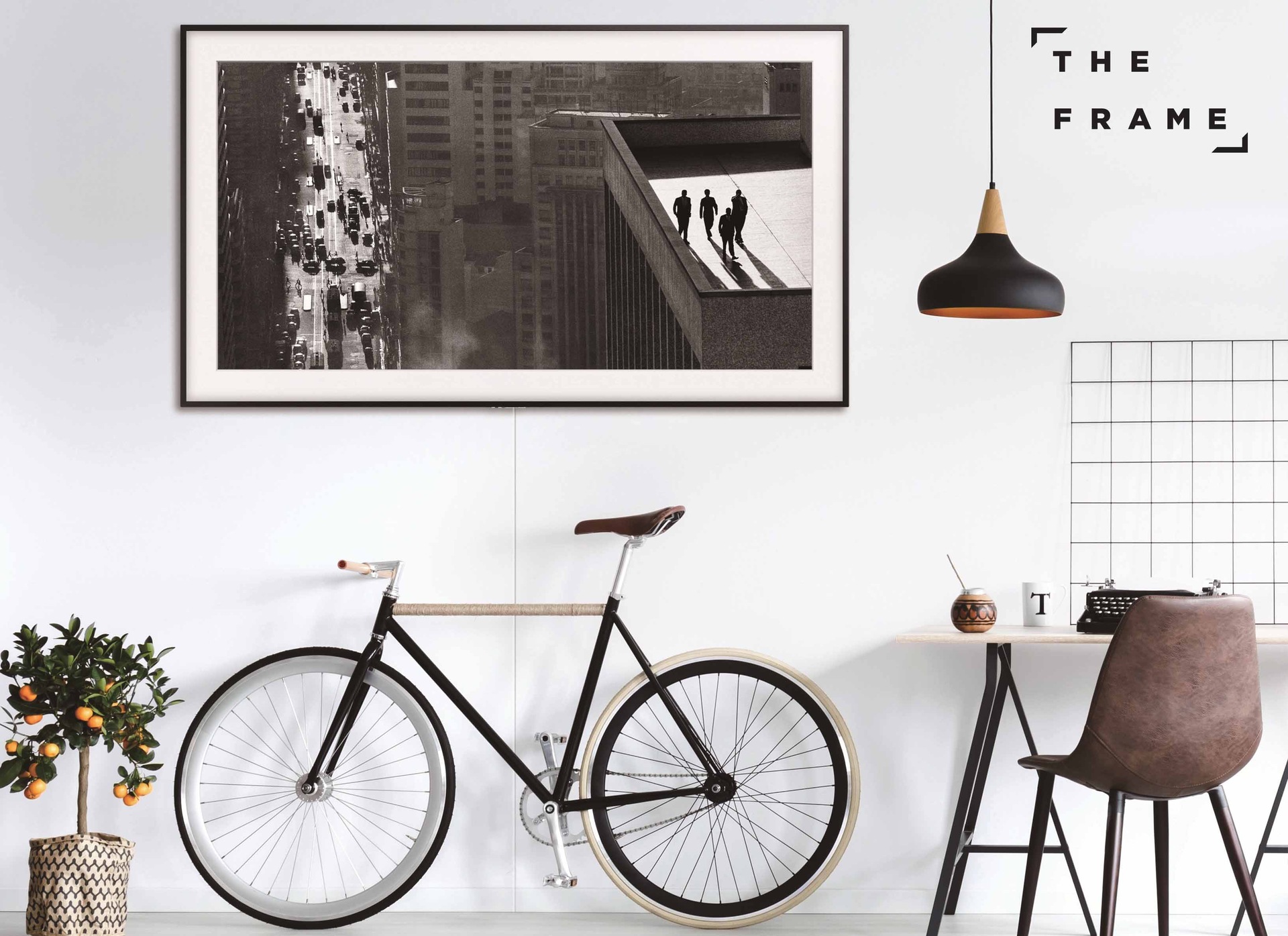 THE FRAME TV