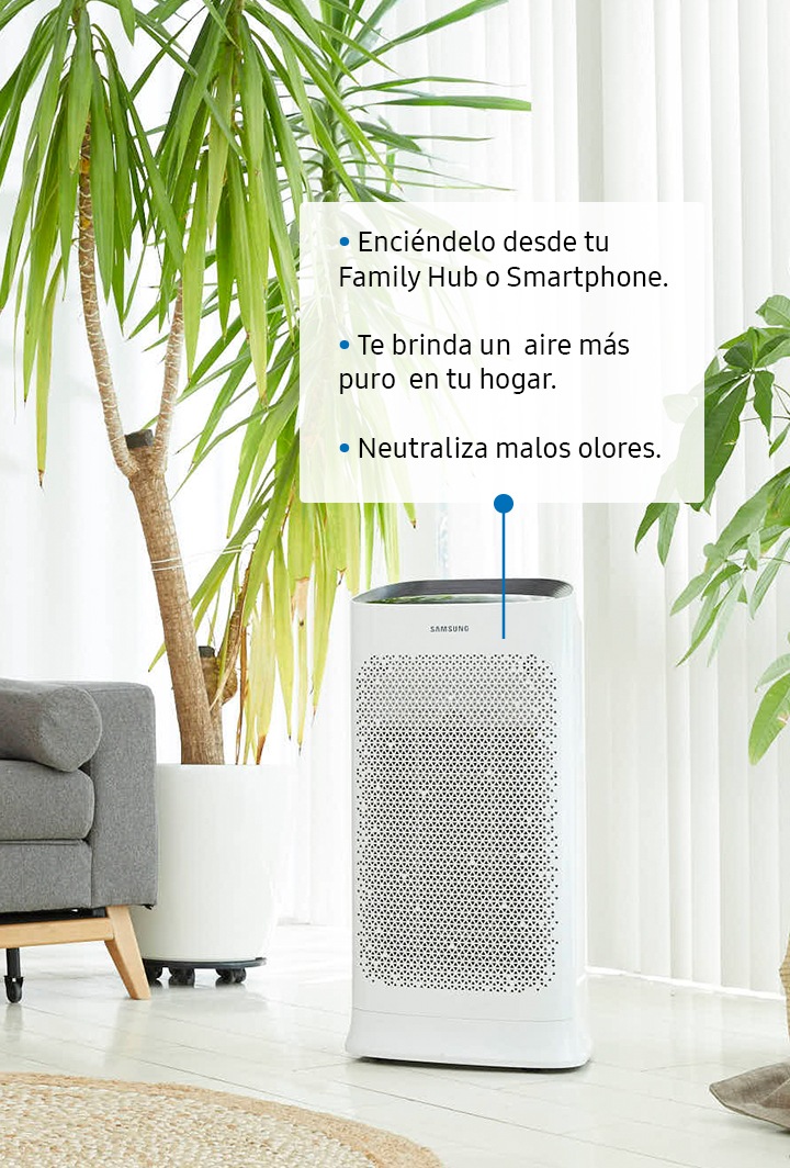 Air Purifier En una habitación se ve un air purifier al lado de una ventana, limpiando el aire