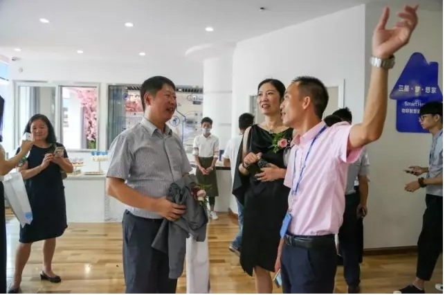 霸气来袭 | 南宁三星中央空调大型体验店盛大开业