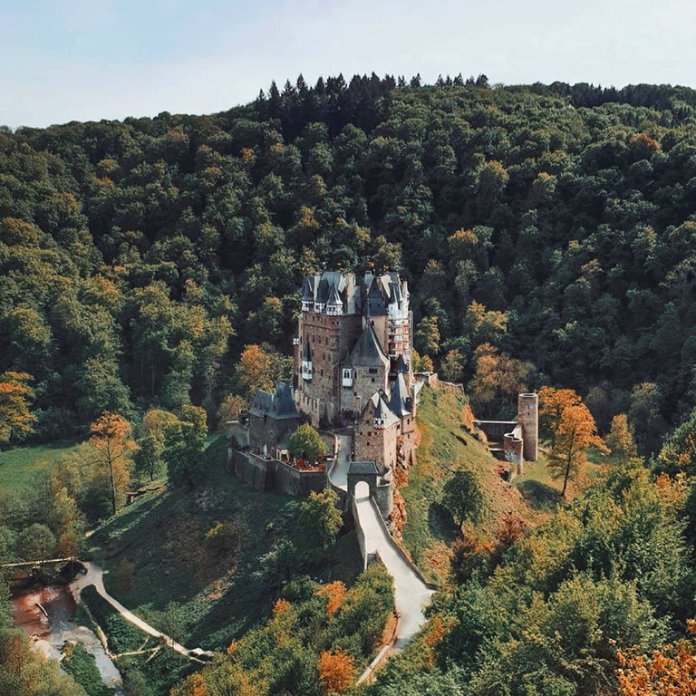 Burg Eltz, Rheinland-Pfalz Burg Eltz, Rheinland-Pfalz