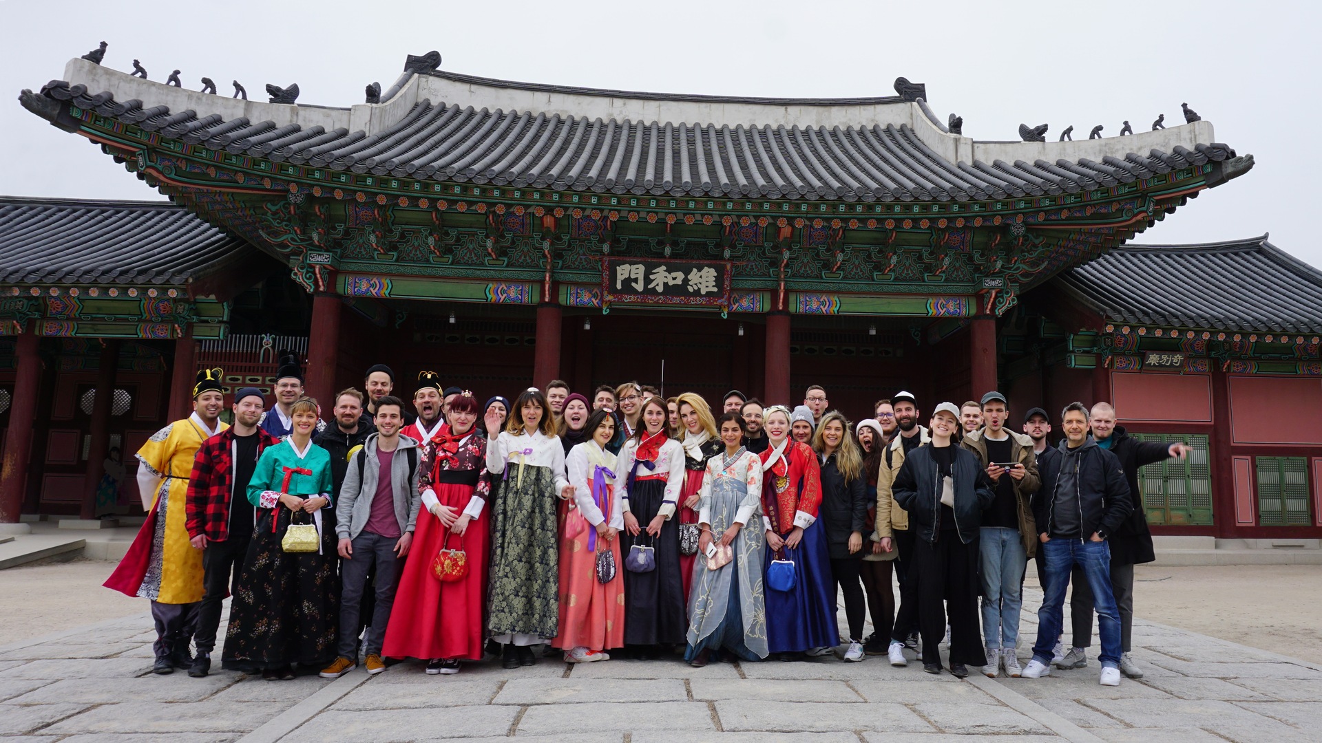 Auf den Spuren von Samsung: Die Snapshooter erleben Seoul. Auf den Spuren von Samsung: Die Snapshooter erleben Seoul.