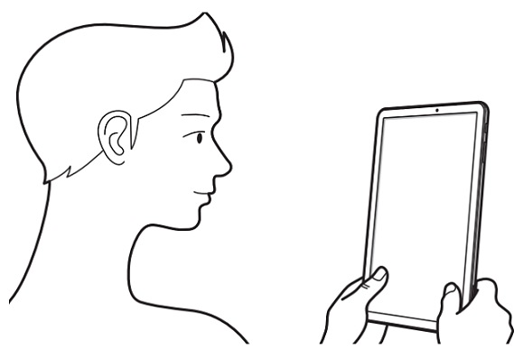 Schauen Sie direkt in das Tablet.