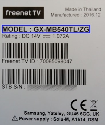 Identifizierungscode auf dem Typenschild des Samsung GX-Receivers finden.