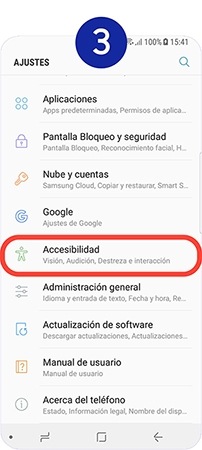 Nos desplazamos hasta “Accesibilidad” y accedemos con un toque