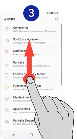 Nos desplazamos hacia la parte inferior de la pantalla deslizando un dedo hacia arriba