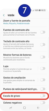 Movemos el interruptor situado junto a “Escala de grises” hacia la derecha