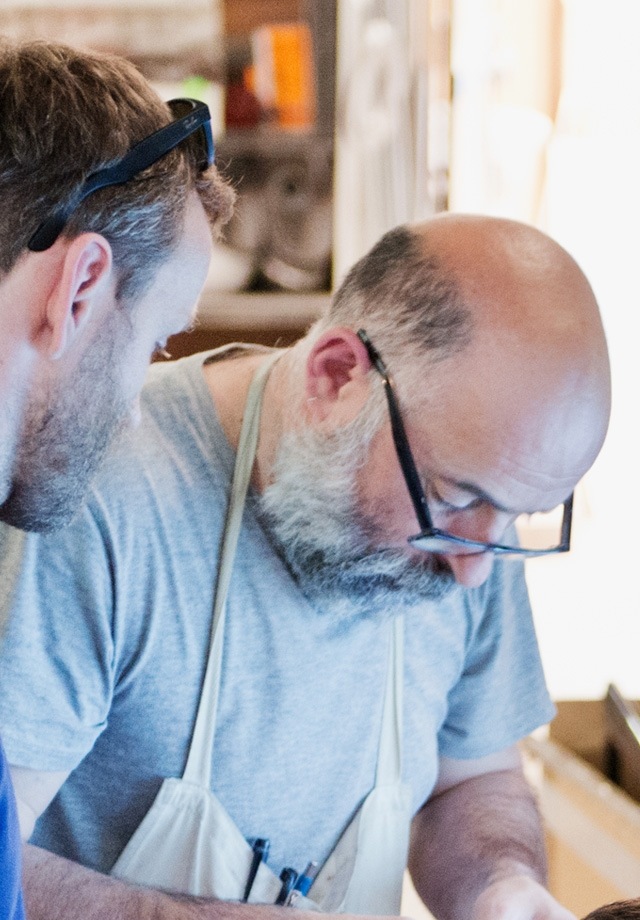 The craftsmen are making serif tv mock-up The craftsmen are making serif tv mock-up