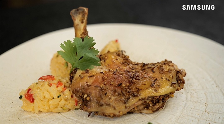 Suprême de pintade aux épices, salsa verde et risotto aux légumes croquants Suprême de pintade aux épices, salsa verde et risotto aux légumes croquants