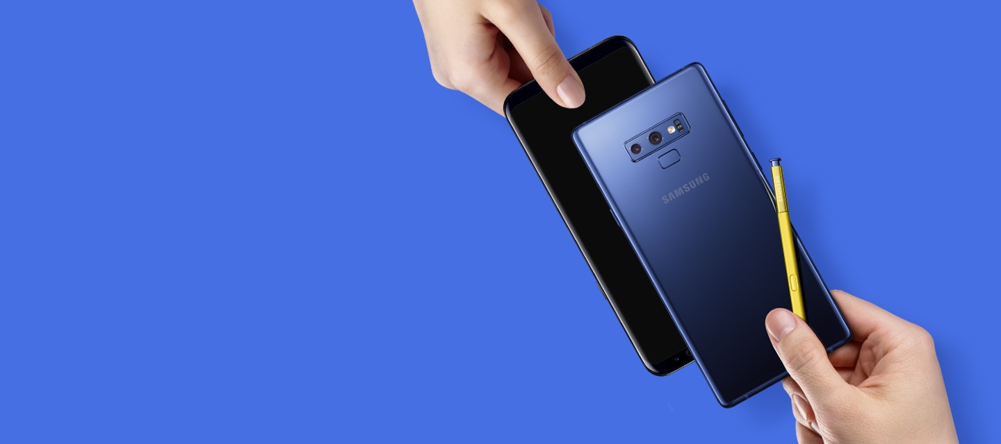 Un ancien Galaxy S3 et le Galaxy Note9 sont échangés