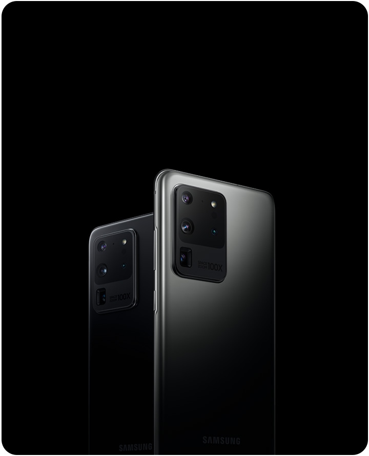 Два Galaxy S20 Ultra телефона, един в Cosmic Black, един в Cosmic Gray, гледан отзад под три четвърти ъгли.