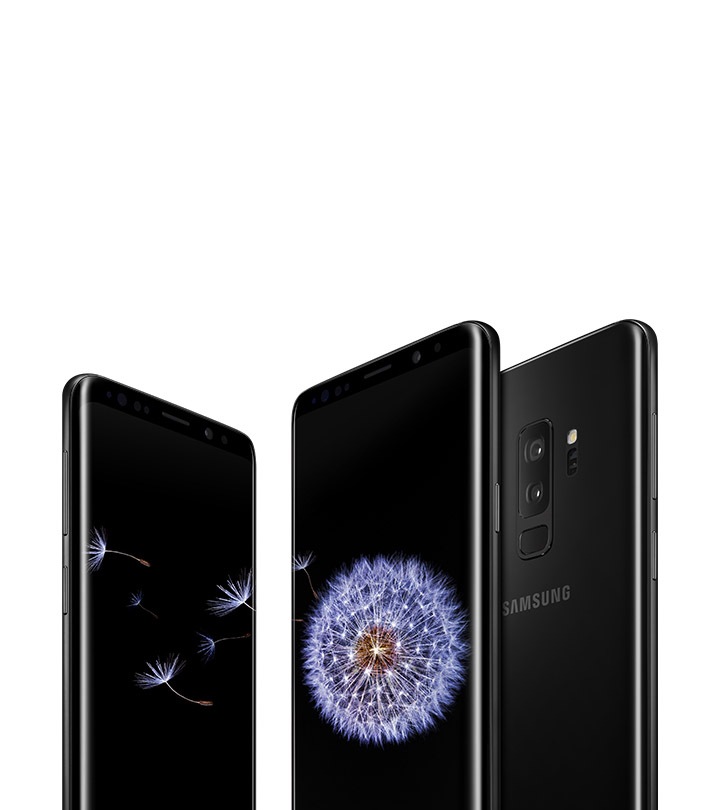 One Galaxy S9 seen from the front and Galaxy S9+ seen from the front and the rear in midnight black. Displayed on Galaxy S9 is dandelion seeds and displayed on Galaxy S9+ is a dandelion.