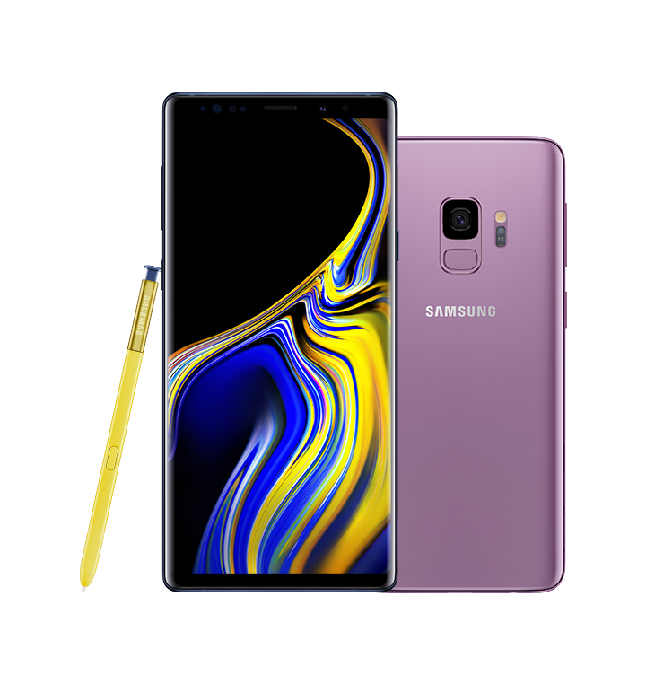Un Galaxy Note9 Bleu Cobalt avec un un tourbillon jaune et bleu en fond d'écran accompagné d'un stylet S Pen jaune, à côté d'un Galaxy S9 Ultra Violet de dos.