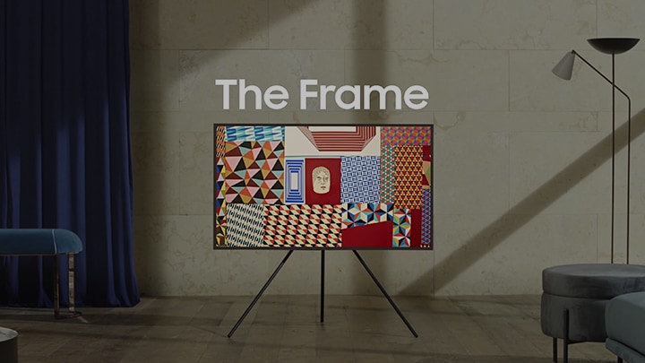 三星Frame TV可以在屏幕上顯示畫作,並可使用Studio Stand放在你的房間中任何地方。