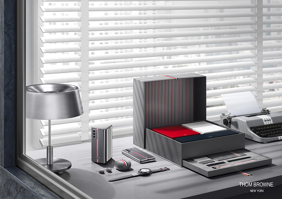 Galaxy Z Fold2 Thom Browne Edition