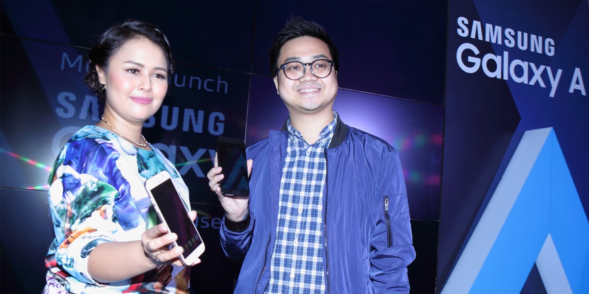 samsung-galaxy-a-2017-smartphone-water-resistant-dengan-desain-dan-fitur-premium samsung-galaxy-a-2017-smartphone-water-resistant-dengan-desain-dan-fitur-premium