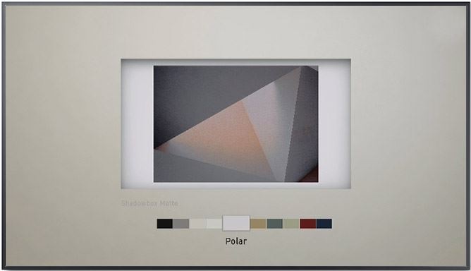 How to Apply a Border Style and Color to a Work of Art in Frame TV?