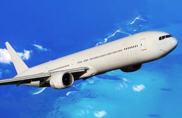 Una imagen que muestra un avión volando en el cielo Si hace clic en la imagen, puede navegar hacia la página de detalle de Mezzo Global.