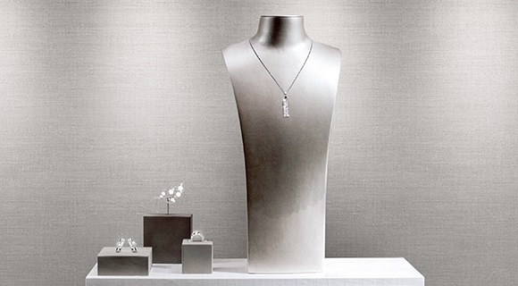 Samsung LEDs various types of jewelry shone brightly on display