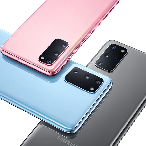A front image of Samsung S20 mobile