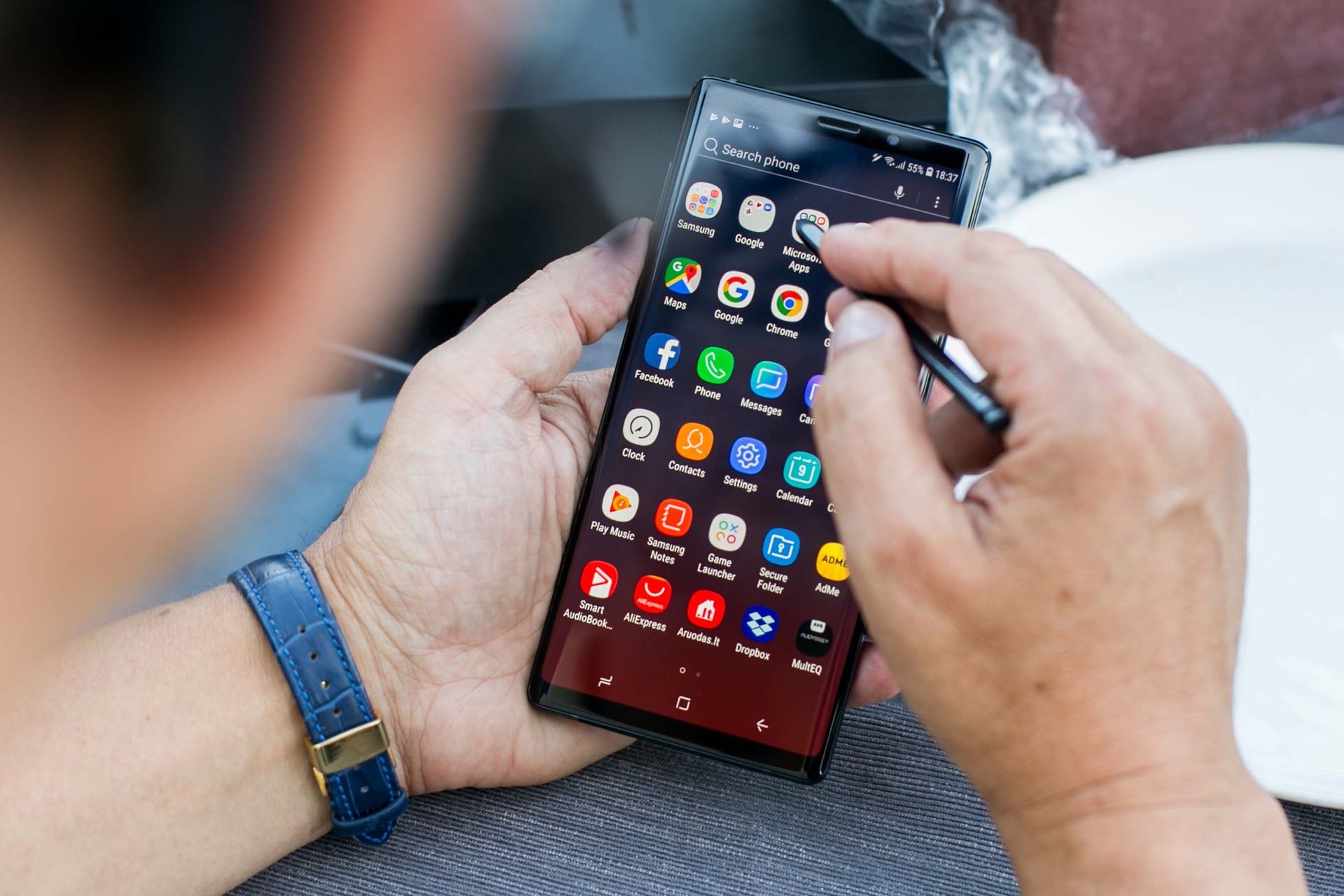 „Samsung“ pristatė naują flagmaną „Galaxy Note9“: telefoną trokštantiems to, kas geriausia „Samsung“ pristatė naują flagmaną „Galaxy Note9“: telefoną trokštantiems to, kas geriausia