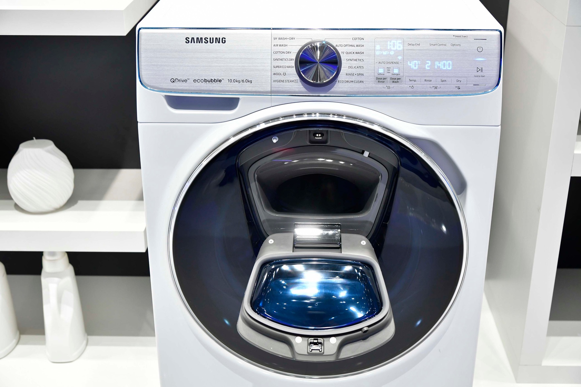 IFA 2017: Samsung iepazīstina ar jaunākajām tehnoloģijām IFA 2017: Samsung iepazīstina ar jaunākajām tehnoloģijām